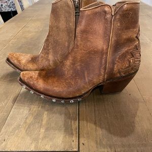 Ariat Fenix Bootie